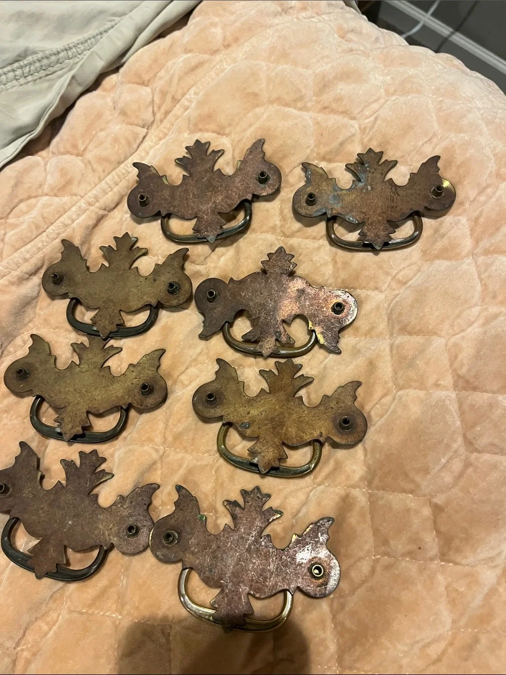 Vintage-Inspired Brass Leaf Pull Handles in Aged Patina - Set of 8.